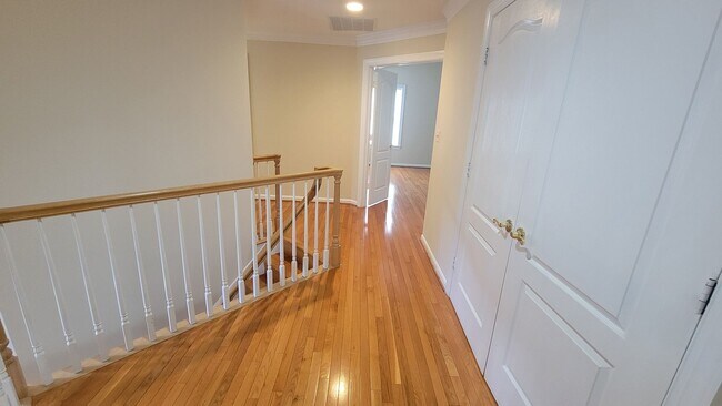 Building Photo - Stunning and Spacious 5 Bed 4 Bath Colonial Home With A 2-Car Garage In Bailwick
