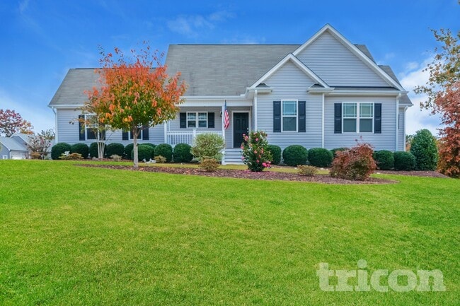 Building Photo - 335 Oxfordshire Dr