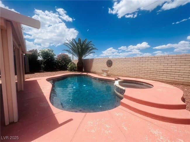 Building Photo - 660 Bonanza Plain Ave