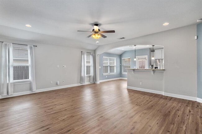 Building Photo - 457 Red Matador Ln