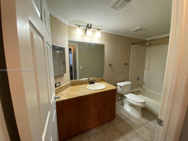 Building Photo - 1202 Belmont Ln