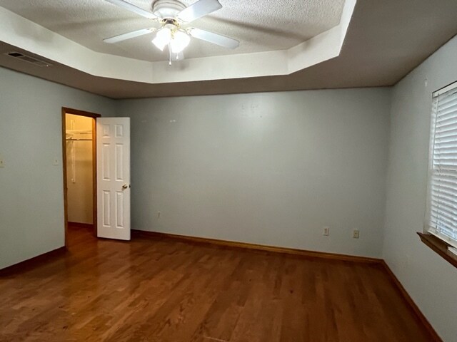 Building Photo - 3220 N 8th St