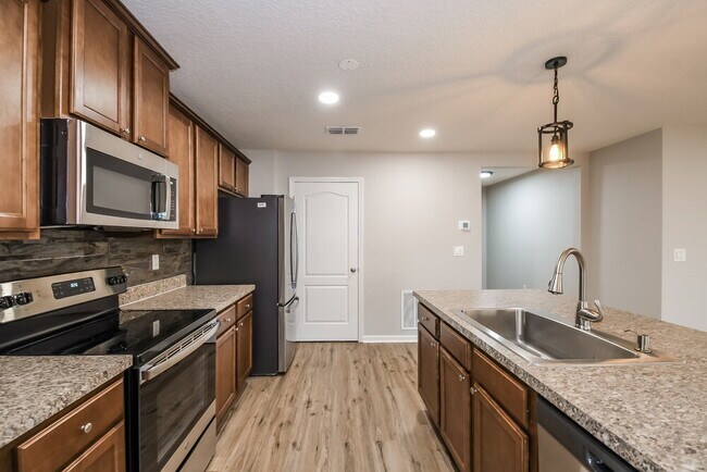 Building Photo - 3227 Canyon Falls Dr