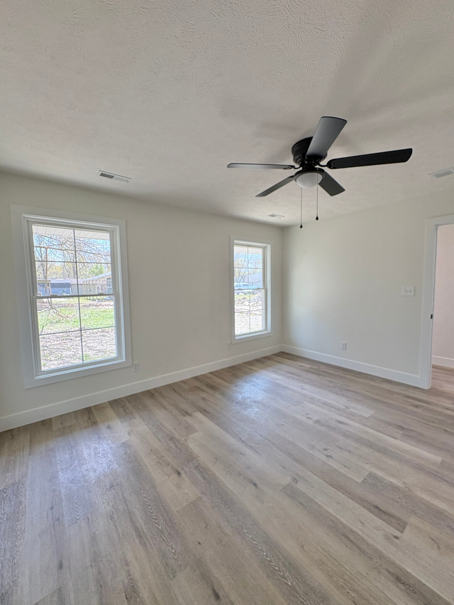 Building Photo - 209 Madison St