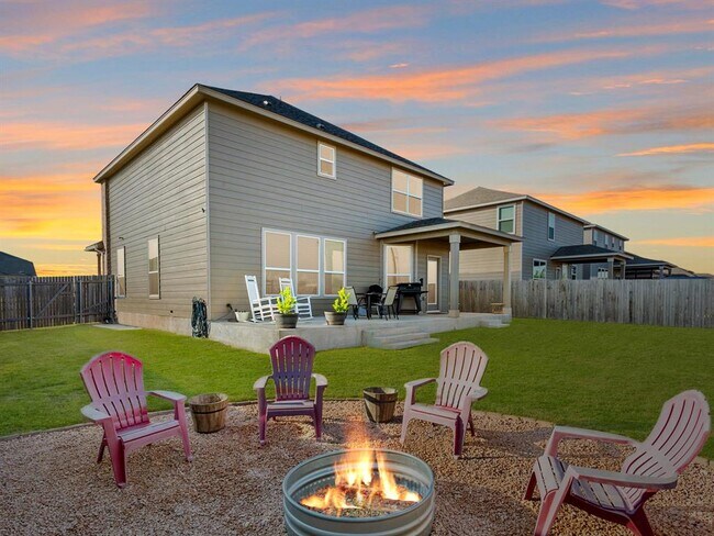 Building Photo - 753 Bailey Park Dr
