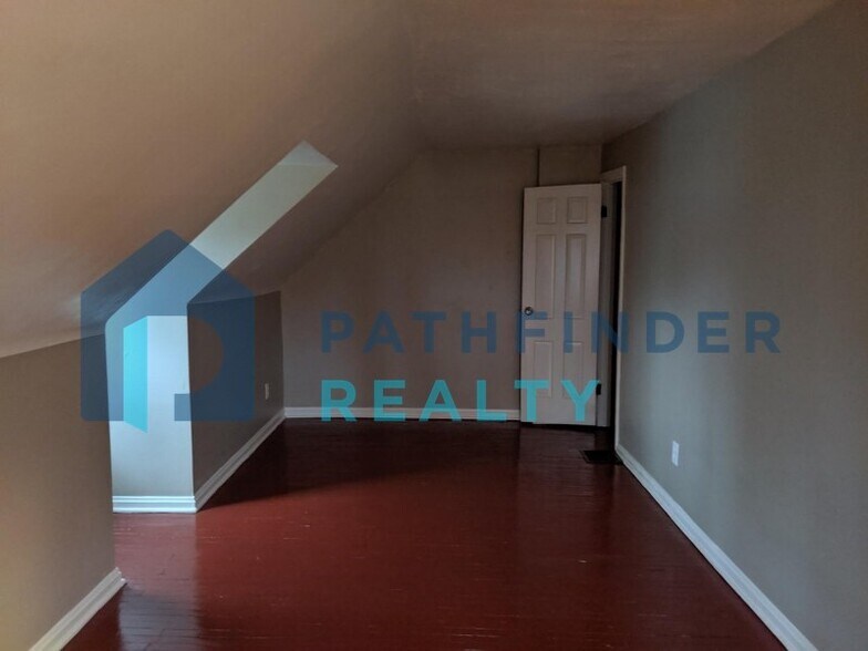 Building Photo - 408 Wallace Dr