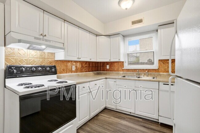 Building Photo - 4209 Dunning Rd