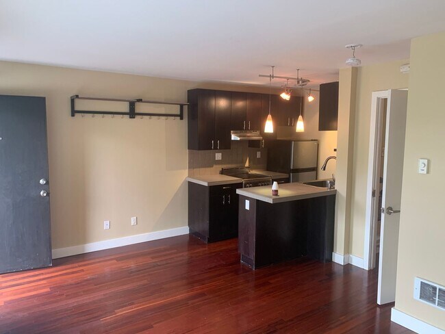 Interior Photo - Beacon Flats