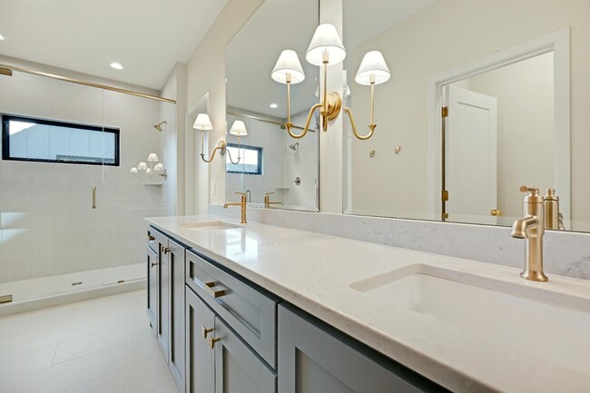 Building Photo - 16648 Garnett St