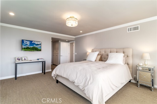 Building Photo - 3546 Berry Dr