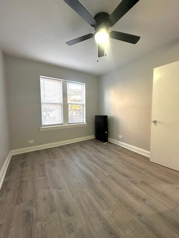 Building Photo - 4031 N Kenmore Ave