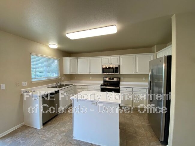 Building Photo - 2573 Cove Creek Ct