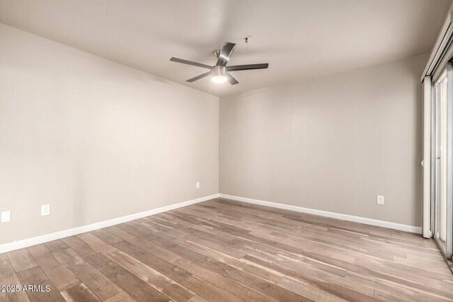 Building Photo - 7494 E Earll Dr