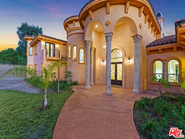 Building Photo - 14420 Merlot Ct
