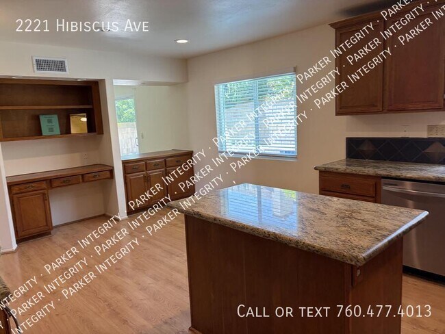 Building Photo - 2221 Hibiscus Ave