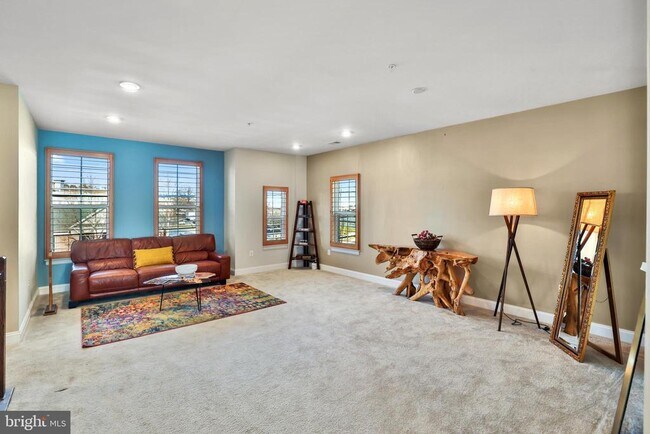 Building Photo - 3310 Tribune Ct