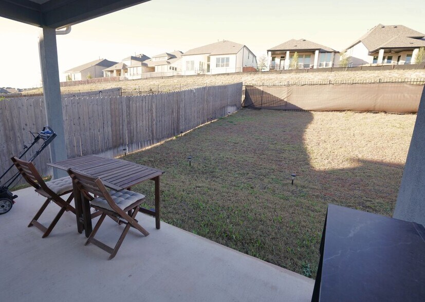 Building Photo - 8014 Purple Aster Pass