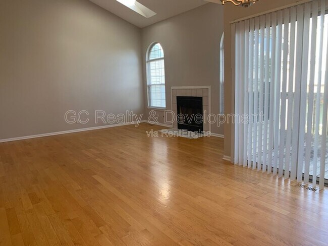 Building Photo - 5474 Ridge Crossing