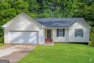 Building Photo - 2270 Village Dr