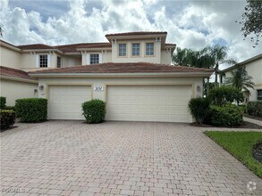 Building Photo - 3010 Meandering Way