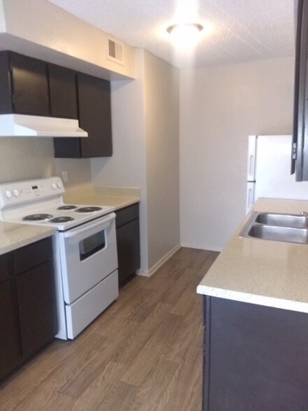 Frost Free Refrigerators - Country Park