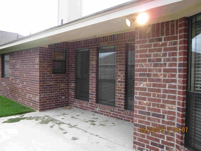 Building Photo - 1109 Pamplin Ct