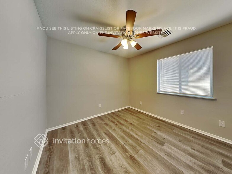 Building Photo - 5483 S 236th Ave