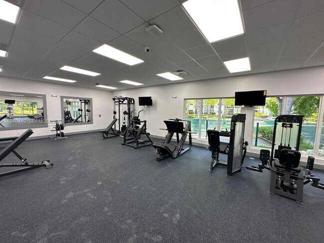 Building Photo - 16919 N Bay Rd