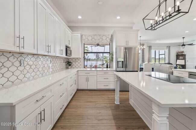 Building Photo - 4650 Chardonnay Dr