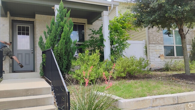 Building Photo - 7706 Norah Dr