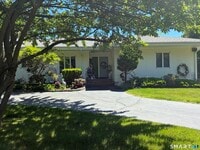Building Photo - 10 Heron Rd