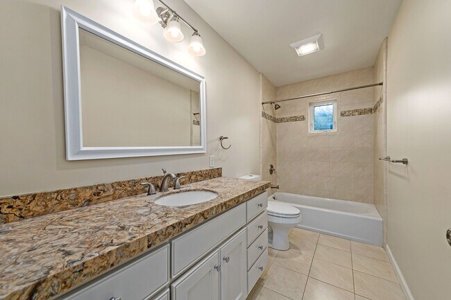 Bathroom 2 - 430 3rd Ave