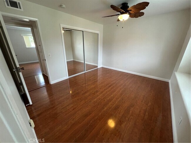 Building Photo - 2125 Edmore Ave