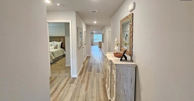 Building Photo - 10511 HOPEWELL Lp