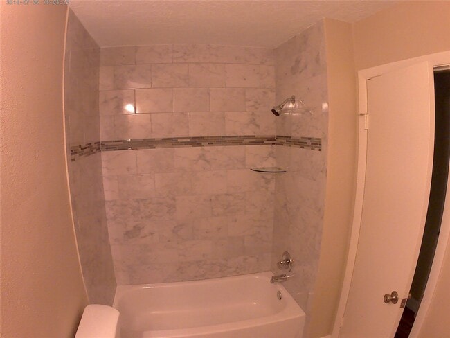Building Photo - 12614 Day Hollow Ln