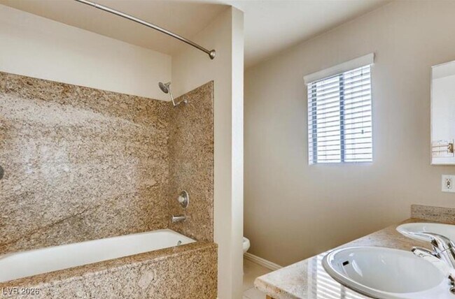 Building Photo - 5204 Shady Grove Ln