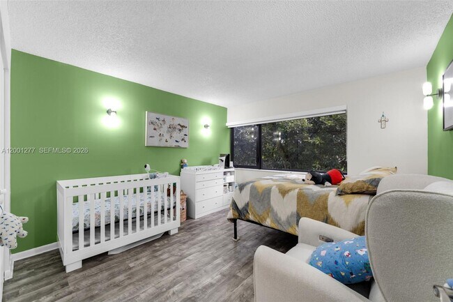 Building Photo - 6701 SW 116th Ct