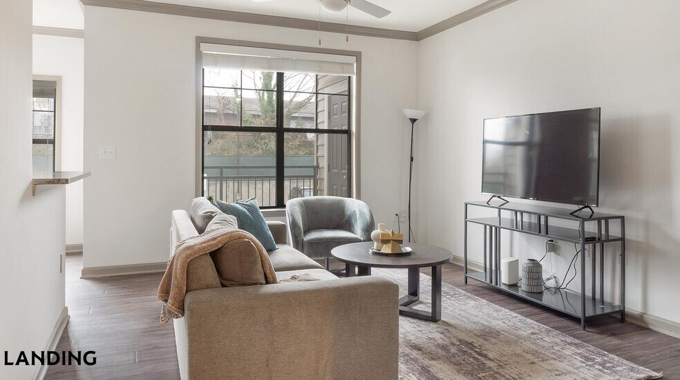 Building Photo - 2000 Monroe Pl NE