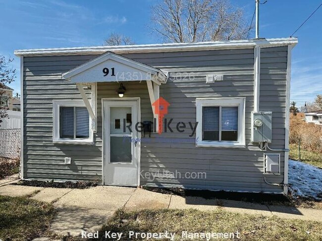 Building Photo - 2nd St Single Family Home