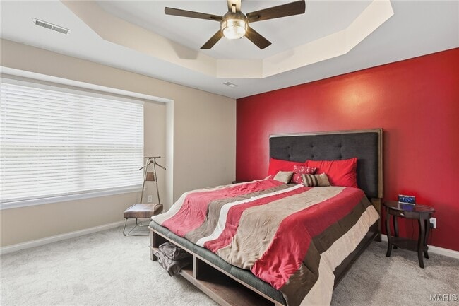 Building Photo - 422 Parkgate Dr