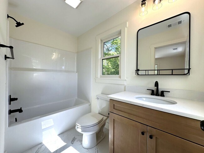 Building Photo - NEW CONSTRUCTION - Available August 2025!
