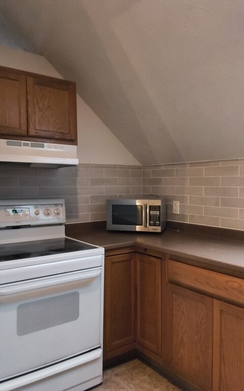 Building Photo - 186 Branscomb St