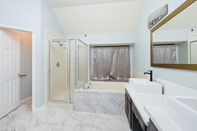 Building Photo - 7624 Lone Meadow Ct