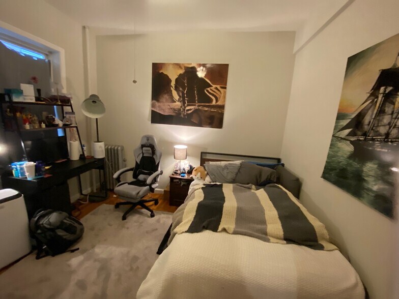 Building Photo - 1189 Commonwealth Ave