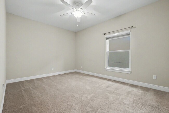 Building Photo - Waterfront Community Living in Soundview Landing with Private Boat Slip!