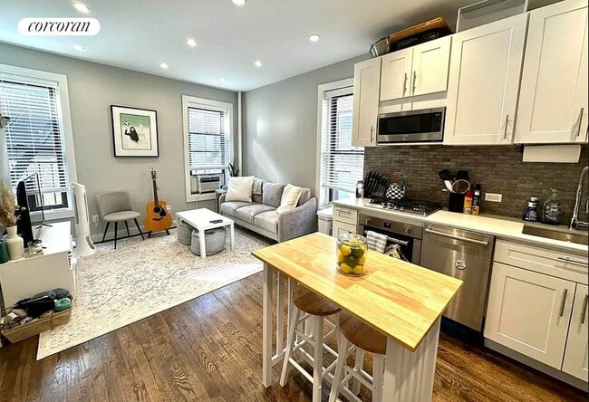 Building Photo - 466 Amsterdam Ave