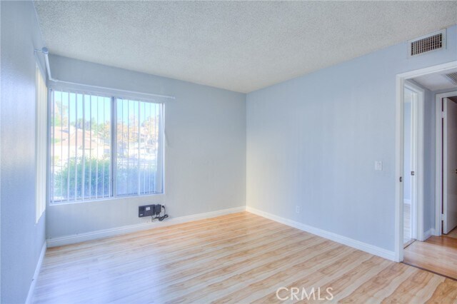Building Photo - 3 Carriage Way