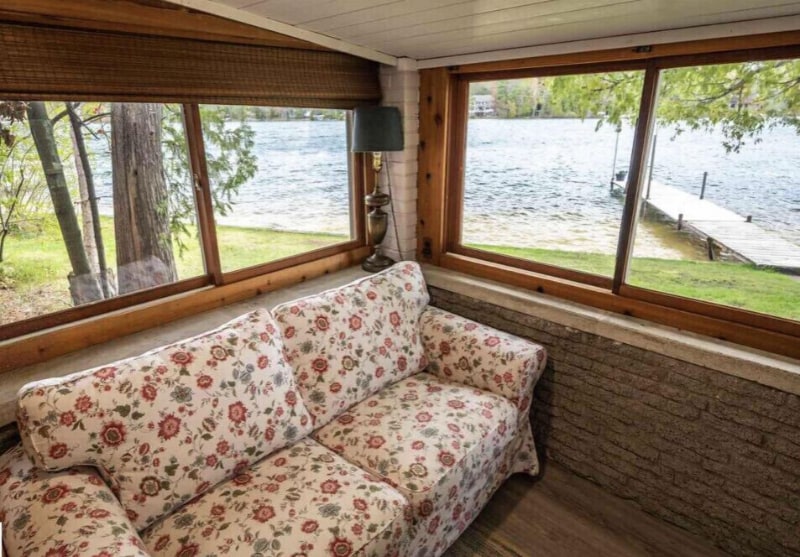 Building Photo - 7811 Hillside Dr