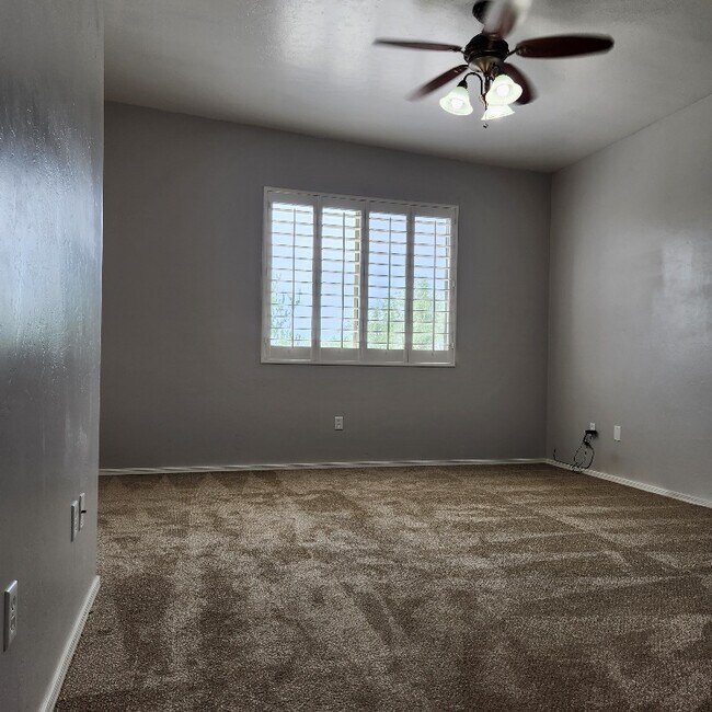 Building Photo - 13604 E High Plains Ranch St