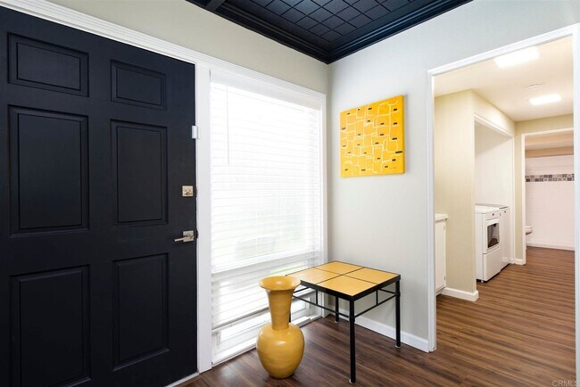Building Photo - Turn-key 2 Bed 2 Bath retreat in Oceana 55...
